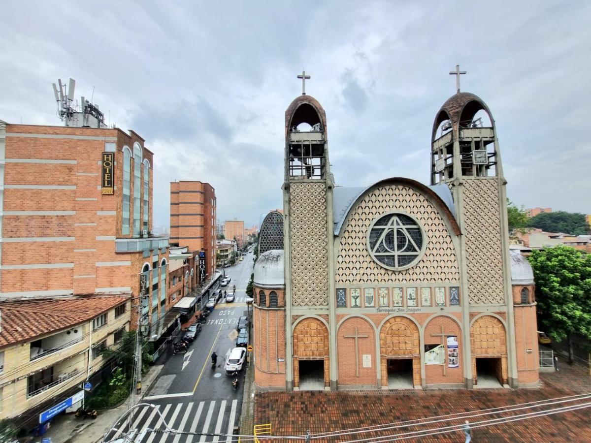 Origen Local * Medellin